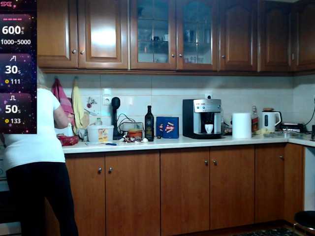 JennaDeluxe's BongaCams show and profile