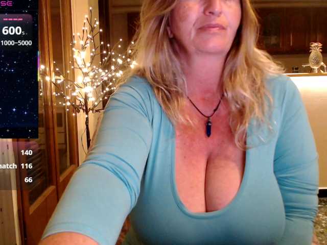 JennaDeluxe's BongaCams show and profile