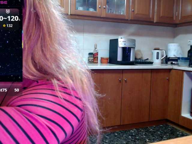 JennaDeluxe's BongaCams show and profile