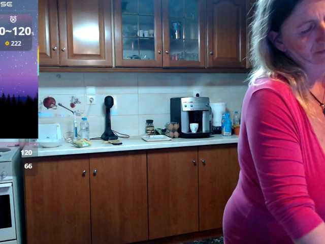 JennaDeluxe's BongaCams show and profile