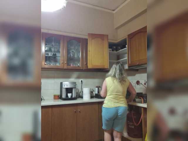 JennaDeluxe's BongaCams show and profile