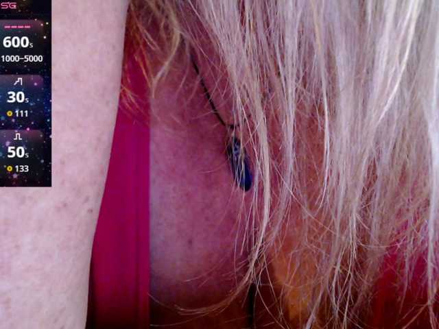 JennaDeluxe's BongaCams show and profile