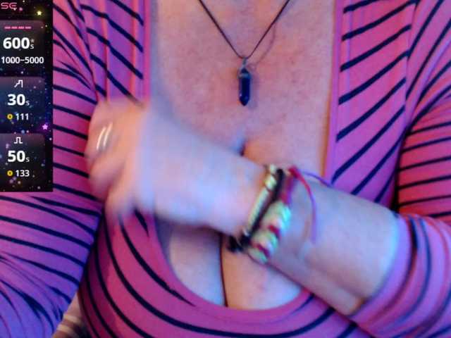 JennaDeluxe's BongaCams show and profile