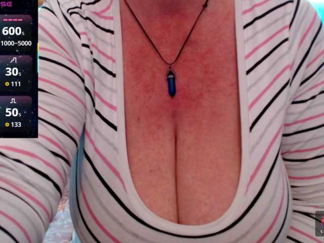 JennaDeluxe's BongaCams show and profile