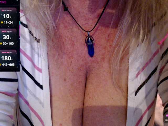 JennaDeluxe's BongaCams show and profile