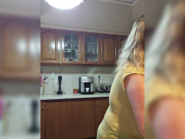 JennaDeluxe's BongaCams show and profile