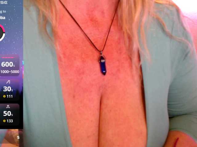 JennaDeluxe's BongaCams show and profile