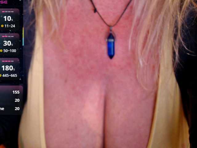 JennaDeluxe's BongaCams show and profile