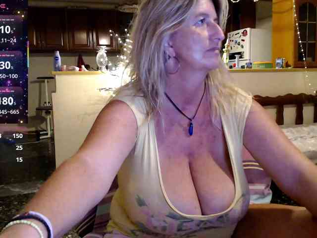 JennaDeluxe webcam