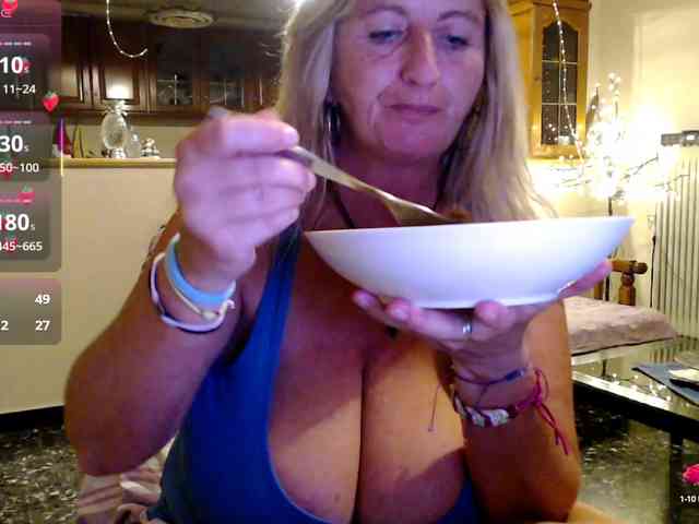 JennaDeluxe webcam