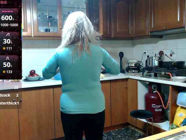 JennaDeluxe JennaDeluxe