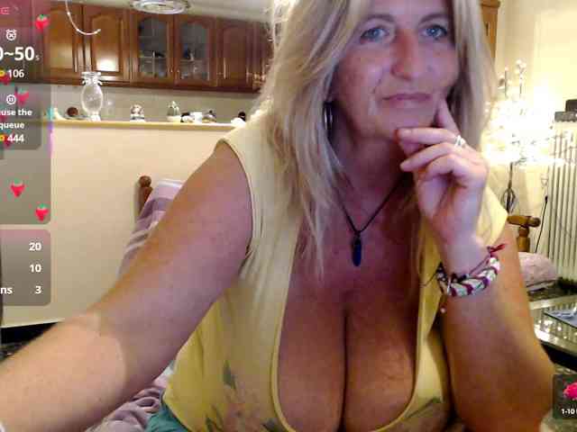 JennaDeluxe webcam