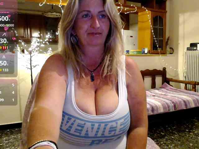 JennaDeluxe JennaDeluxe