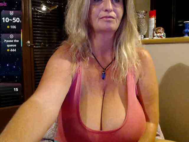 JennaDeluxe webcam