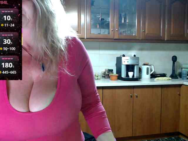 JennaDeluxe JennaDeluxe