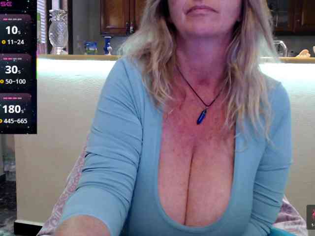 JennaDeluxe JennaDeluxe