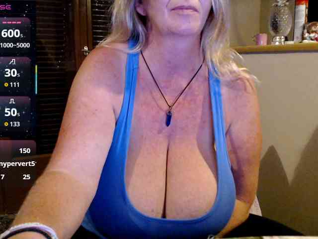 JennaDeluxe webcam