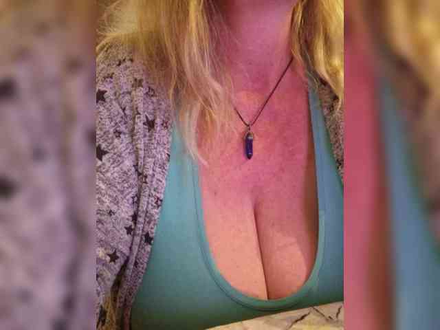 JennaDeluxe Live Webcam on BongaCams