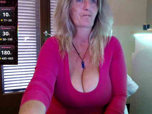 JennaDeluxe JennaDeluxe