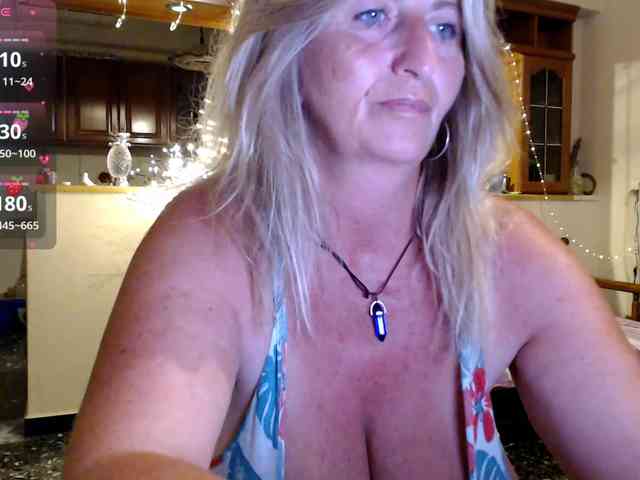 JennaDeluxe webcam