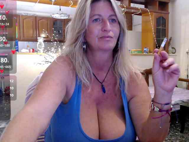 JennaDeluxe webcam