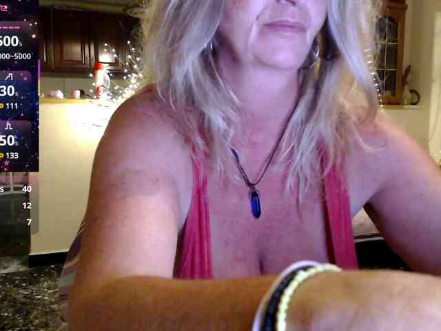 JennaDeluxe webcam