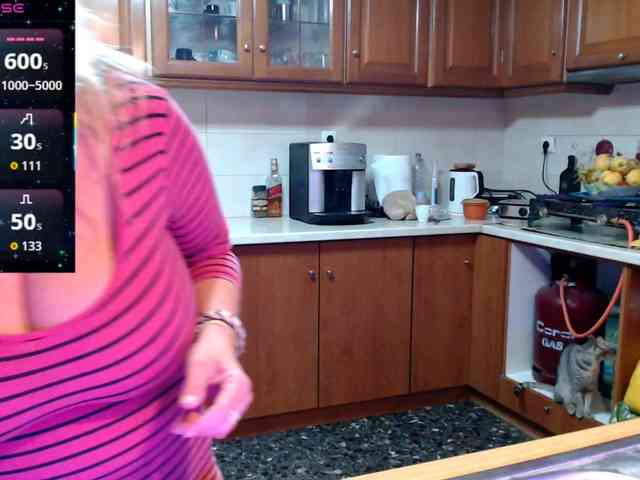 JennaDeluxe JennaDeluxe