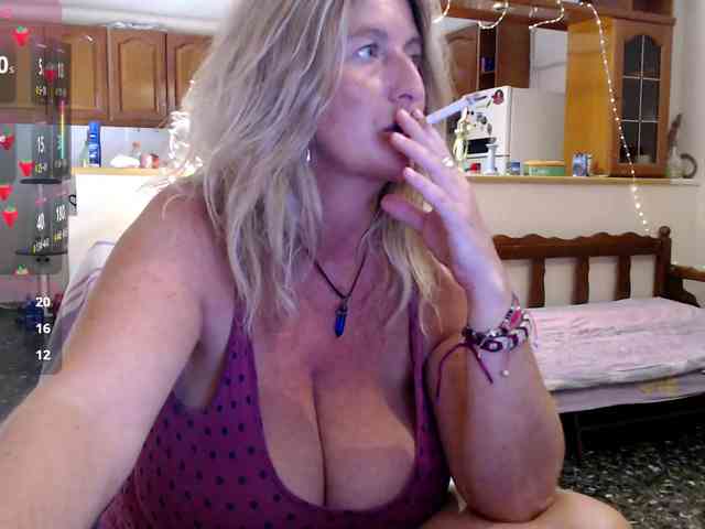 JennaDeluxe webcam