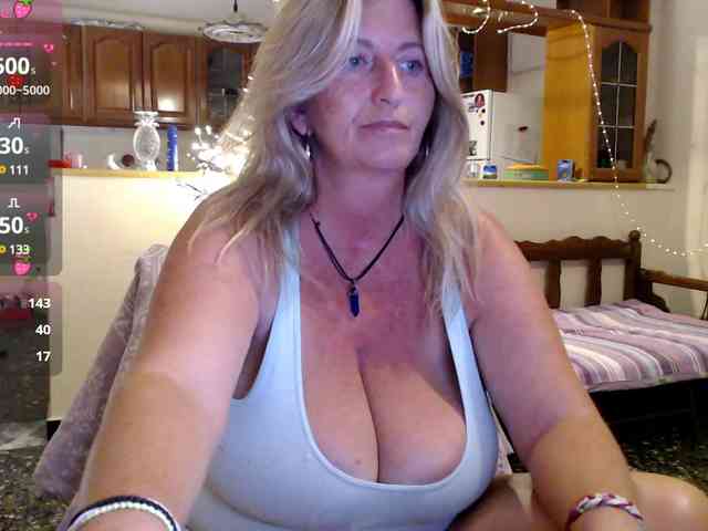 JennaDeluxe webcam