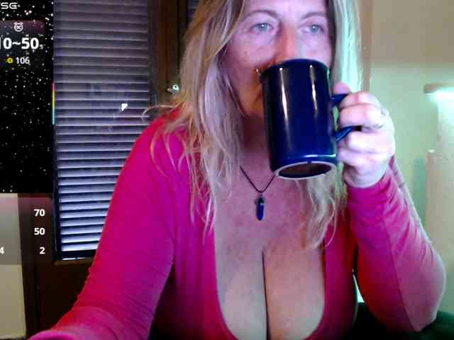 JennaDeluxe JennaDeluxe