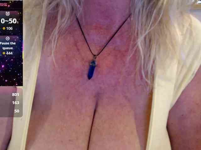 Модель: JennaDeluxe