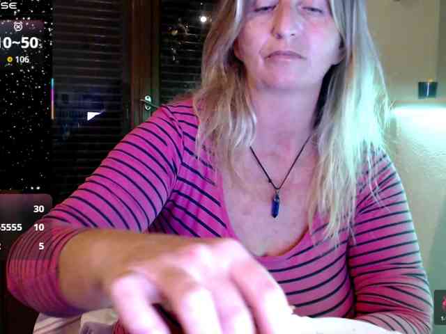 JennaDeluxe JennaDeluxe