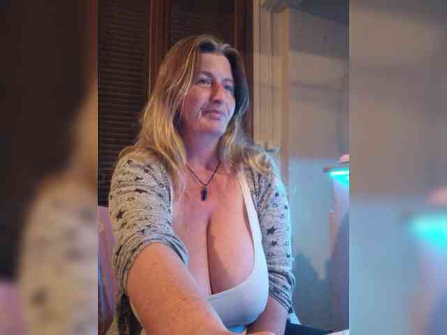 JennaDeluxe JennaDeluxe