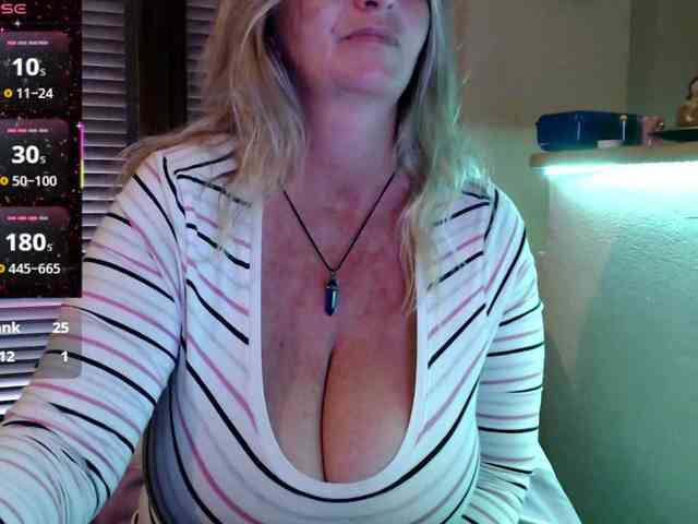 JennaDeluxe JennaDeluxe