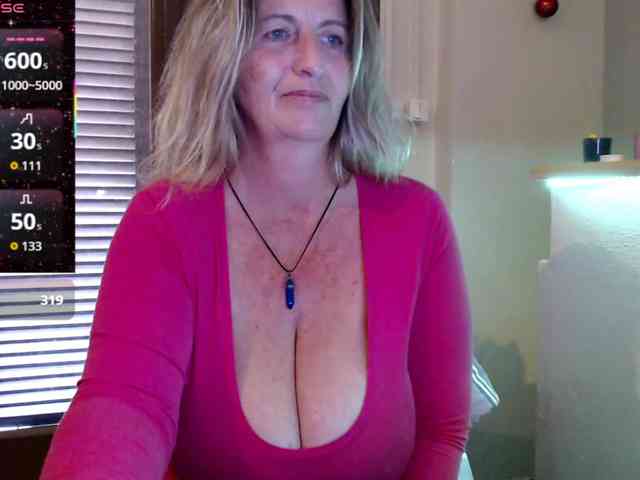 JennaDeluxe JennaDeluxe