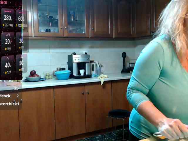 JennaDeluxe JennaDeluxe