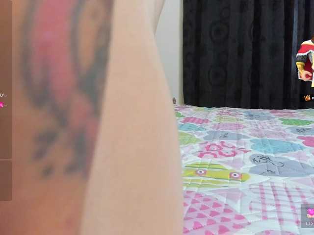 dannascott26's BongaCams show and profile