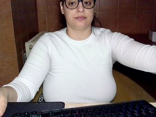 MoniqQuuen Porn Show