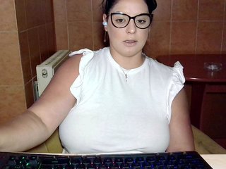 MoniqQuuen Porn Show