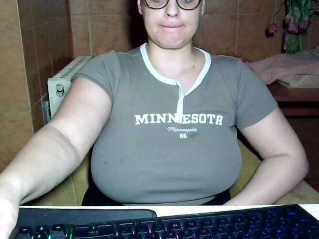 MoniqQuuen —  MULTIPLE SQUIRT !! 1992993995991212#bigboobs  #bigass  #squirt #anal  #blow #double penetration #cum #oil #feet #new #brunette #milf #toys #lovense #dildo #slave #master#bigboobs #bigass #Valentine'sDay #Valentine's Day 