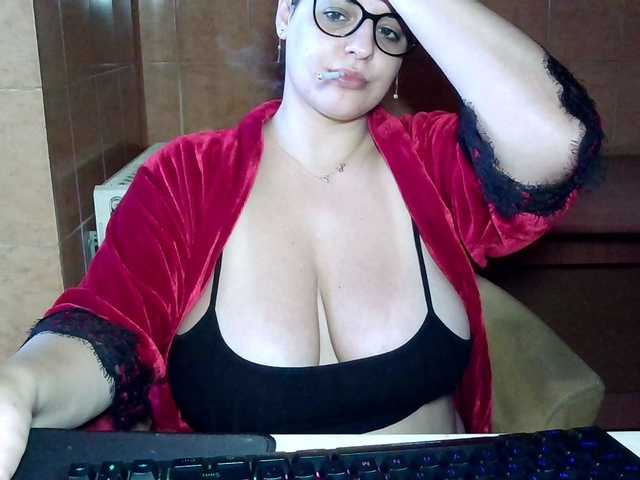 MoniqQuuen webcam