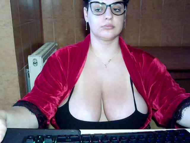MoniqQuuen webcam