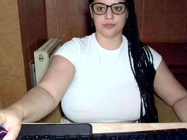 MoniqQuuen webcam