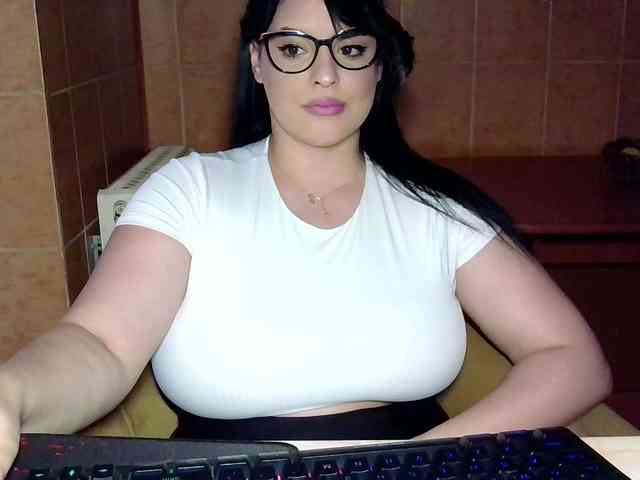 MoniqQuuen webcam