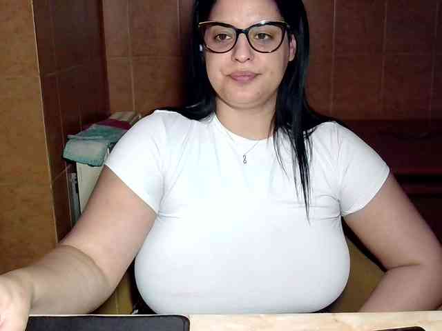 MoniqQuuen webcam
