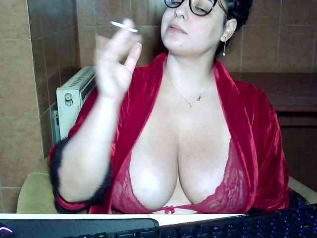 MoniqQuuen webcam