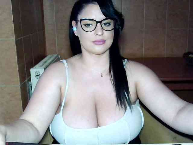 MoniqQuuen webcam