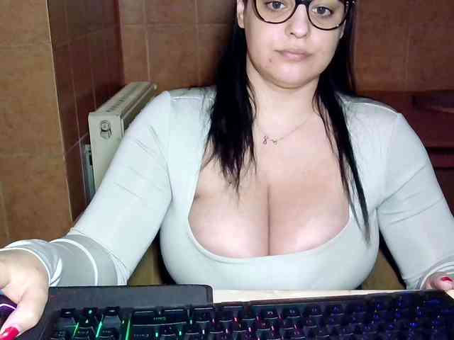 MoniqQuuen webcam