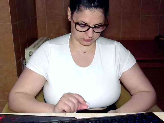 MoniqQuuen webcam