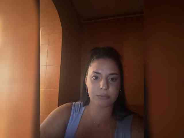 MoniqQuuen webcam
